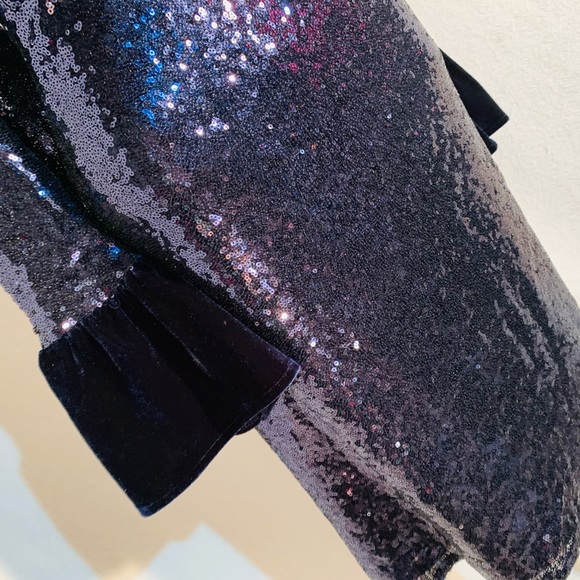 Fitted Midi Solid Sequins in Navy Velvet Cuffs 28 - Picture 5 of 17